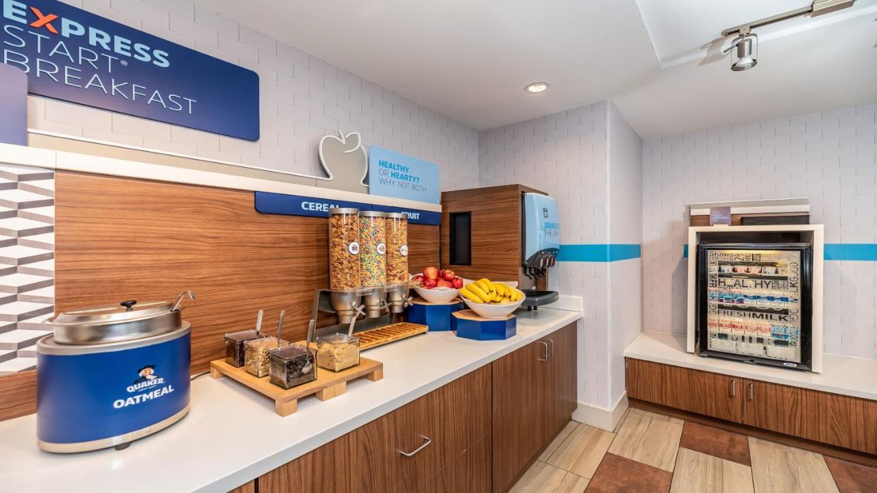Holiday Inn Express Fremont - Milpitas Central By Ihg Exterior foto